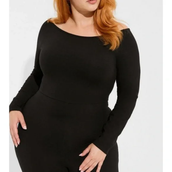 ๐ Premium Long Sleeve Catsuit Black Jumpsuit Outfit 2 2X 18 20 NWT Torrid New - Picture 2 of 6